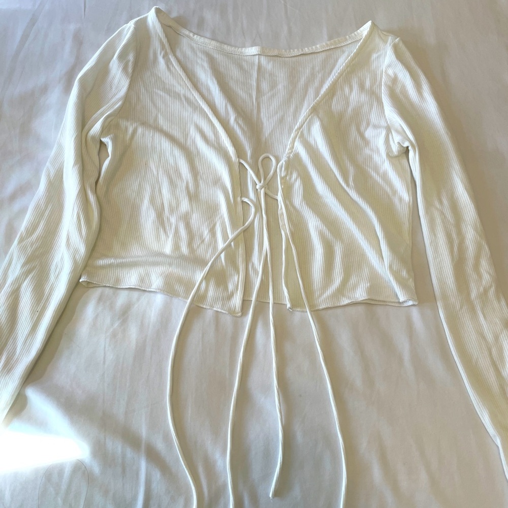 Cloth - Picture 2 of 4